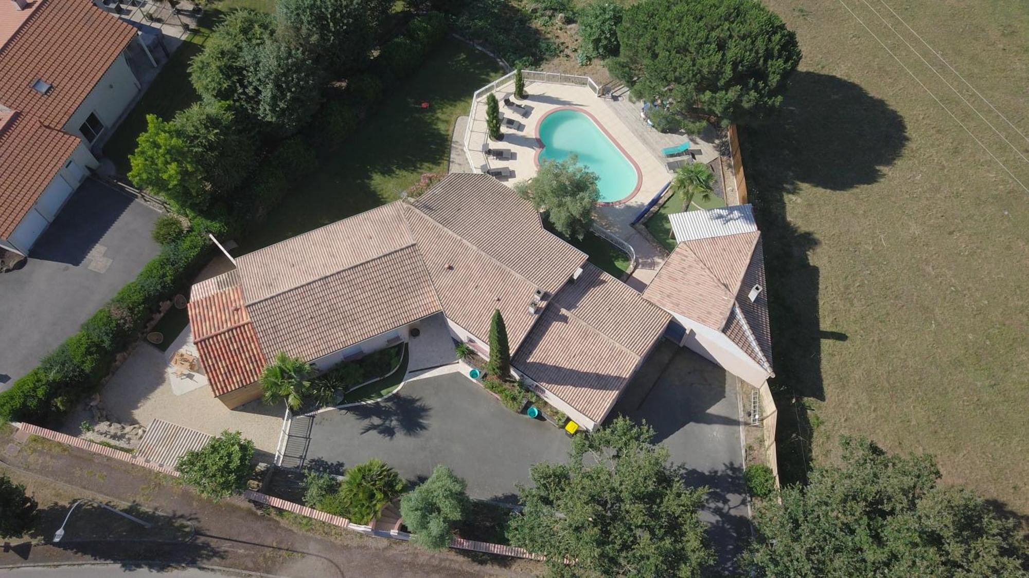 Les Gites De Bellevue Nueil-sous-les-Aubiers Extérieur photo